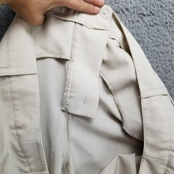 Cato Pants Womens 24W Cream Stretch High Rise Curvy Shape Enhancing Crop NWT - Picture 10 of 15